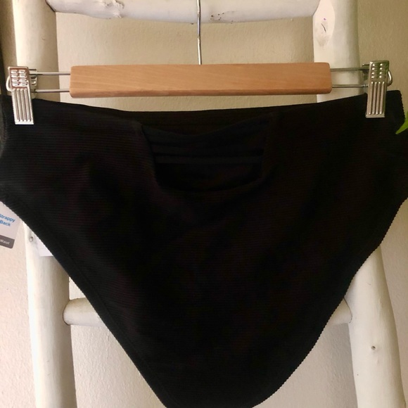 Bikini set - Picture 3 of 3